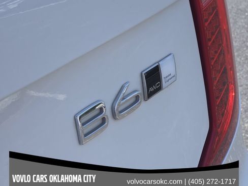 Certified 2023 Volvo XC90 B6 Ultimate w/ Protection Package Premier AWD/4WD image 13