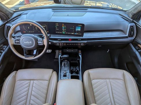 Certified 2024 Kia Sorento SX Prestige w/ Olive Brown Leather Package image 25