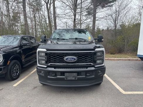 Used 2023 Ford F250 XL w/ STX Appearance Package AWD/4WD image 2