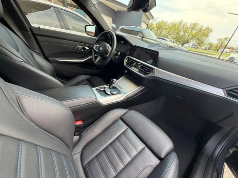 Used 2021 BMW M340i xDrive w/ Executive Package image 18