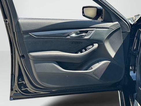 New 2026 Cadillac CT5 V Blackwing RWD image 8