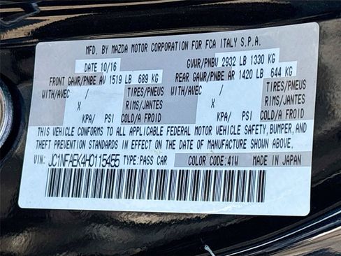 Used 2017 FIAT 124 Spider Classica RWD image 25