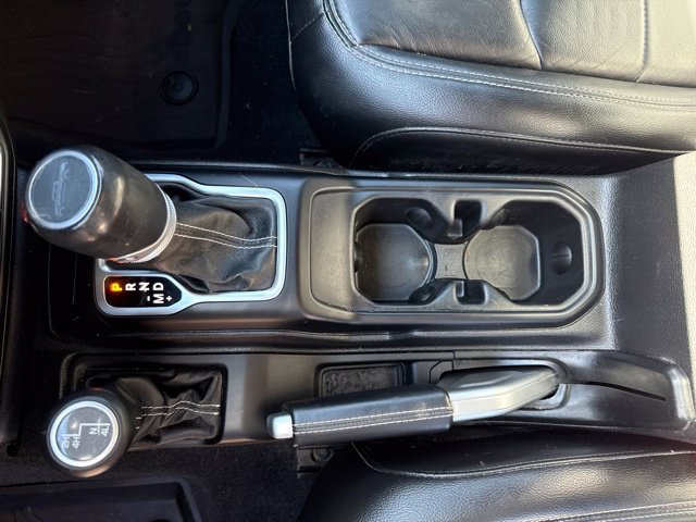 Used 2020 Jeep Gladiator Overland AWD/4WD image 8