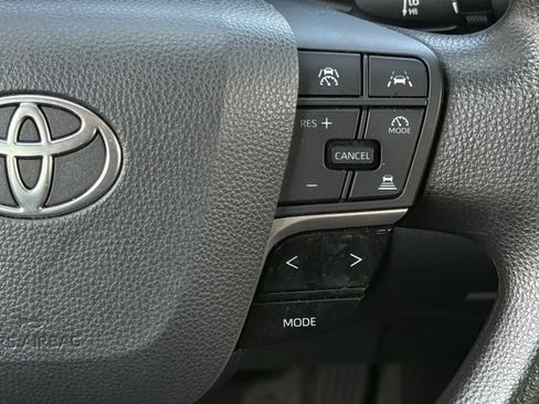 Used 2025 Toyota Camry LE FWD image 15