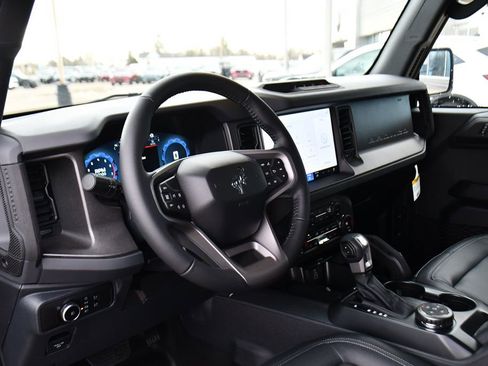 Used 2026 Ford Bronco Big Bend w/ Black Diamond Package AWD/4WD image 10