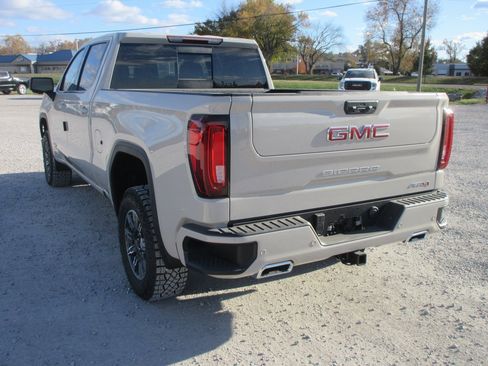 New 2026 GMC Sierra 1500 AT4 image 9