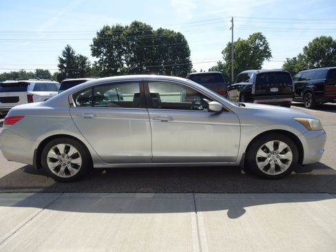 Used 2009 Honda Accord EX-L image 6
