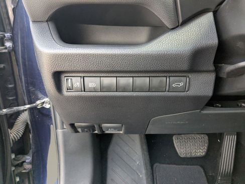 Used 2024 Toyota RAV4 XLE Premium image 15