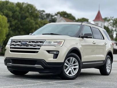 Used 2018 Ford Explorer XLT w/ Equipment Group 202A