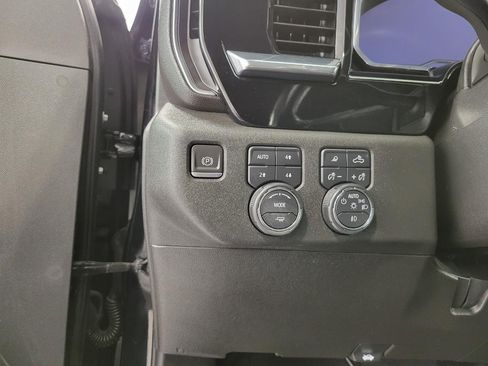 Used 2024 Chevrolet Silverado 3500 High Country w/ Midnight Edition AWD/4WD image 10