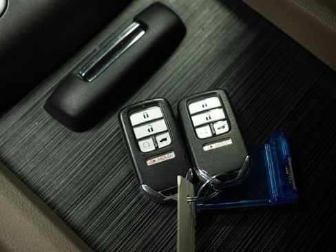 Used 2019 Honda Pilot EX-L image 24