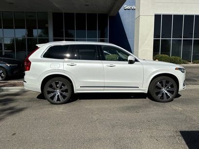 New 2025 Volvo XC90 T8 Plus w/ Protection Package Premier
