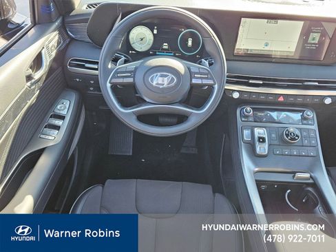 New 2025 Hyundai Palisade Calligraphy image 6