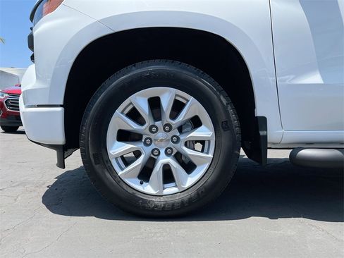 New 2025 Chevrolet Silverado 1500 Custom image 32