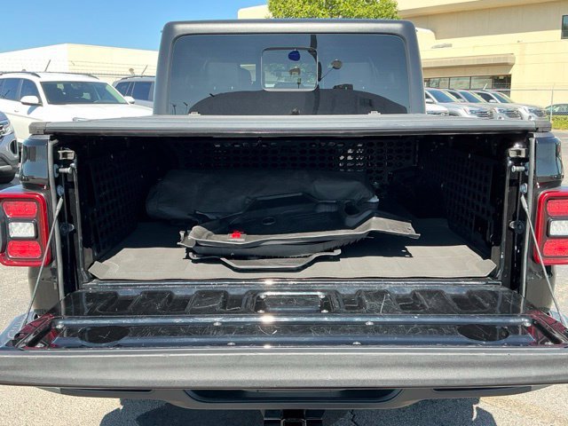 Used 2023 Jeep Gladiator Mojave w/ LED Lighting Group AWD/4WD image 10