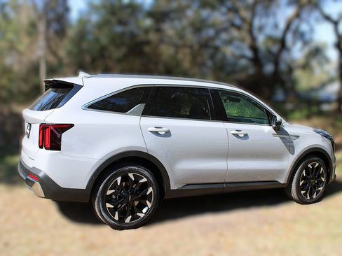 New 2026 Kia Sorento SX image 6