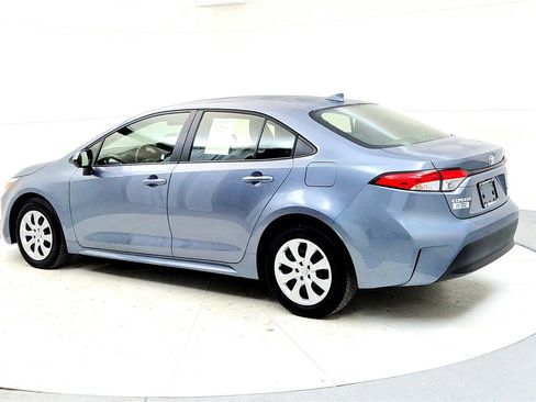 Used 2024 Toyota Corolla LE image 4