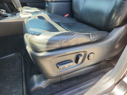Used 2012 Toyota 4Runner Limited AWD/4WD image 18