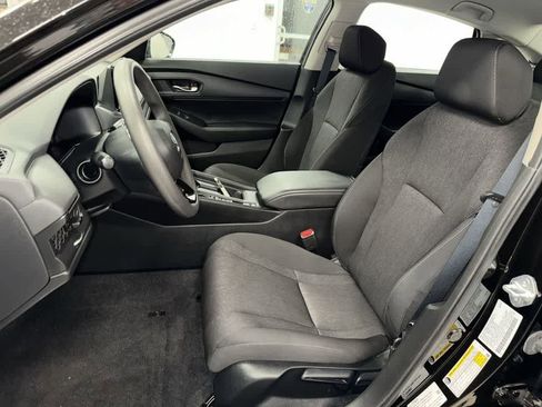 Used 2023 Honda Accord LX image 15