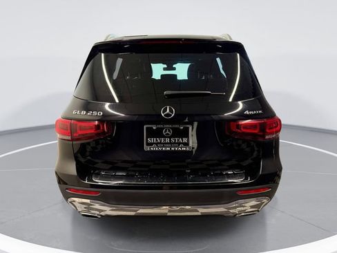 Used 2023 Mercedes-Benz GLB 250 4MATIC image 5