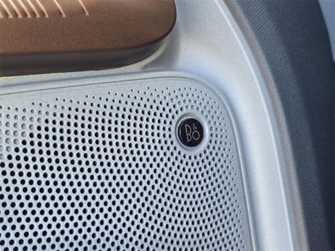 Used 2024 Ford Maverick Lariat w/ 4K Tow Package image 17