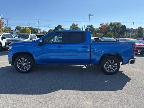 New 2026 Chevrolet Silverado 1500 LT image 3