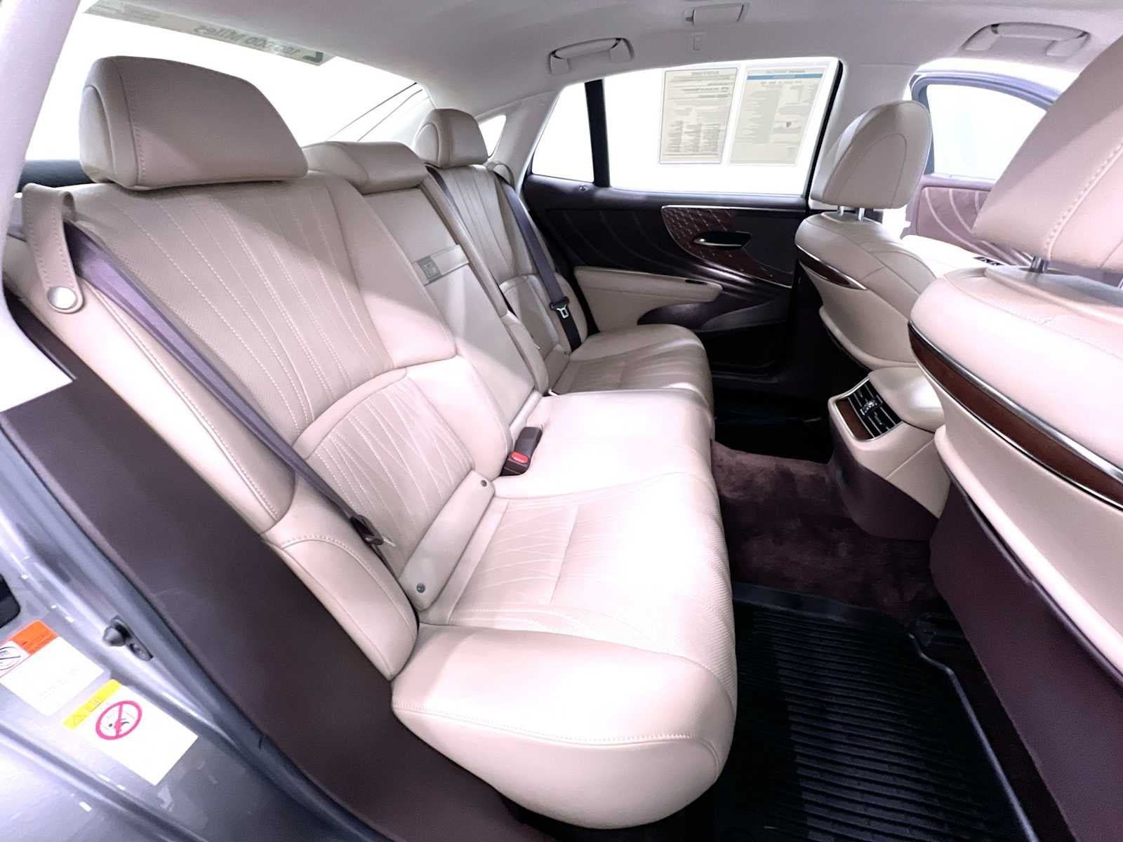 Used 2019 Lexus LS 500 AWD image 36