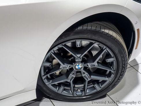 Used 2025 BMW 330i xDrive Sedan AWD/4WD image 13