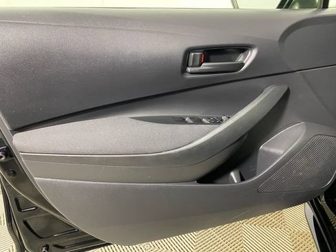 Certified 2025 Toyota Corolla LE FWD image 20