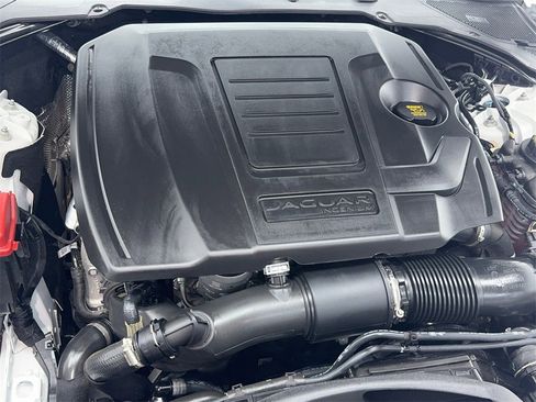 Used 2024 Jaguar XF R-Dynamic SE image 59