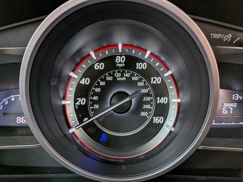 Used 2016 MAZDA MAZDA3 i Sport image 29