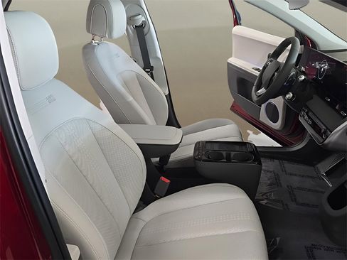 New 2026 Hyundai Ioniq 5 Limited image 20