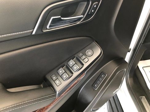 Used 2019 GMC Yukon SLT w/ Open Road Package image 13