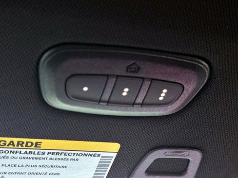 New 2025 Jeep Grand Cherokee Limited image 18