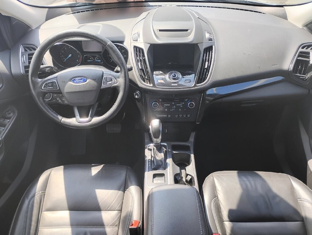 Used 2018 Ford Escape Titanium AWD/4WD image 10