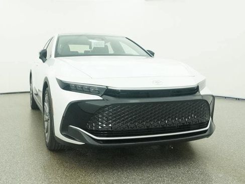 New 2026 Toyota Crown w/ Advanced Technology Package AWD/4WD image 30