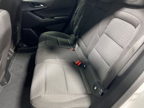 Used 2026 Chevrolet Equinox LT FWD image 17