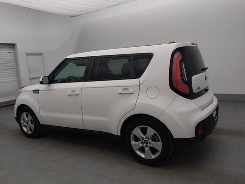 Used 2018 Kia Soul w/ Convenience Package FWD image 3