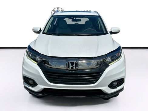 Used 2019 Honda HR-V EX image 2