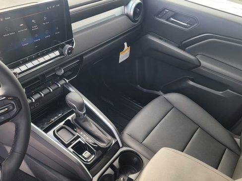 New 2026 Chevrolet Colorado LT w/ LT Convenience Package RWD image 23
