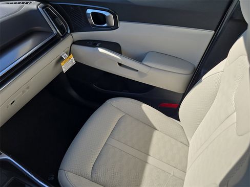 New 2026 Kia Sorento EX image 18