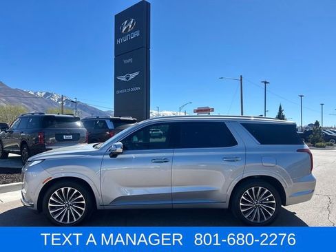 Used 2024 Hyundai Palisade Calligraphy AWD/4WD image 4