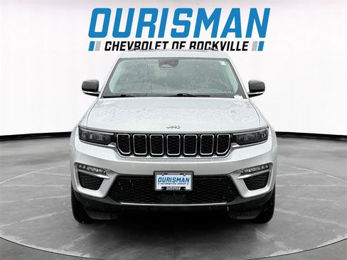 Used 2023 Jeep Grand Cherokee 4WD 4xe image 8