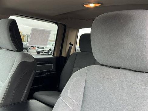 Used 2019 RAM 2500 Big Horn image 21