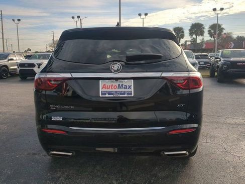 Used 2024 Buick Enclave Essence w/ Experience Buick Package image 5