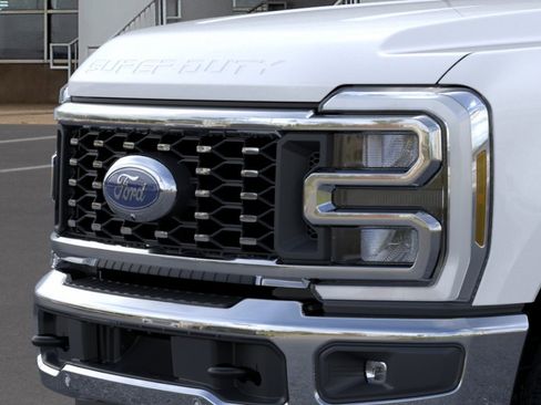 New 2026 Ford F350 Lariat w/ Lariat Ultimate Package AWD/4WD image 17