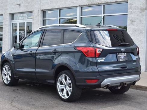 Used 2019 Ford Escape Titanium AWD/4WD image 10