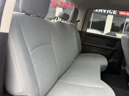 Used 2018 RAM 1500 Express AWD/4WD image 11
