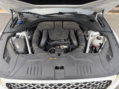 Used 2022 Genesis GV70 3.5T Sport w/ Sport Advanced Package image 6