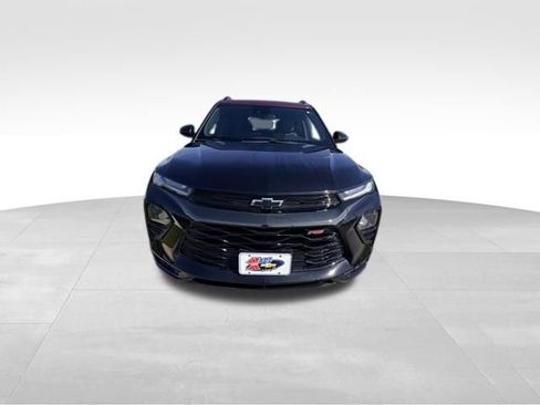 Used 2022 Chevrolet TrailBlazer RS AWD/4WD image 2